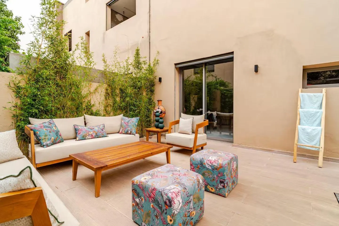 Вилла Sumptuous Family Villa, Pool, 4 Suites Марракеш
