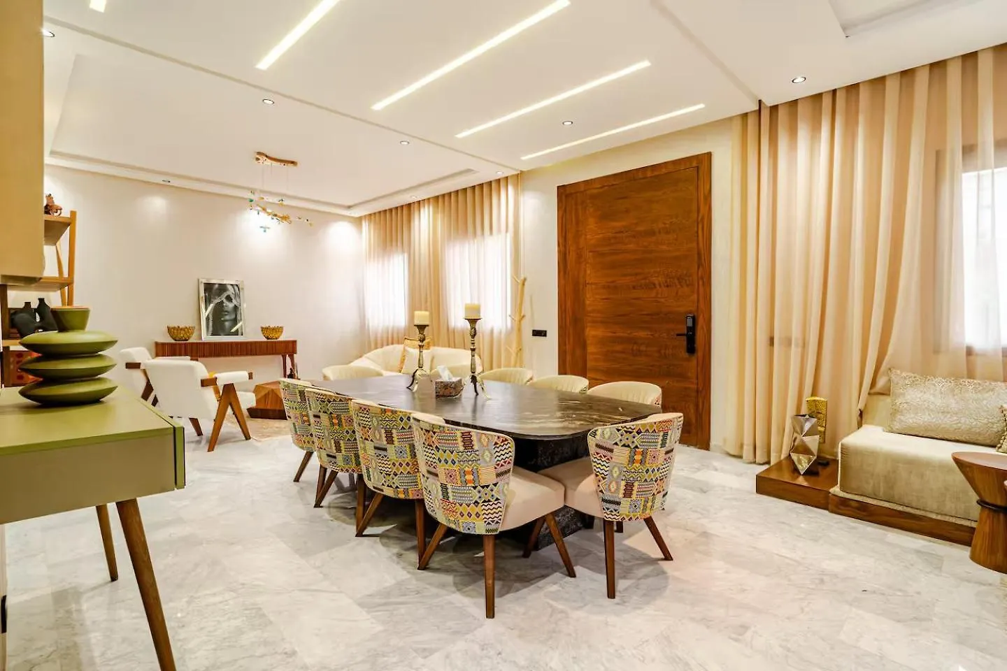 Вилла Sumptuous Family Villa, Pool, 4 Suites Марракеш